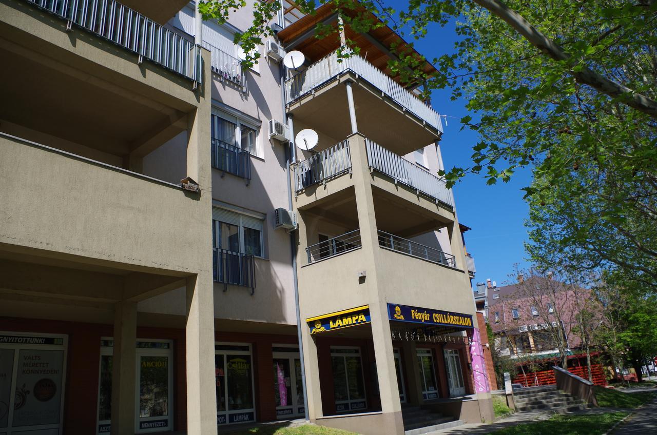 Aquamarin Studio Apartman Siófok Eksteriør billede